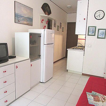 Solarium Apartment Bibione Exterior photo