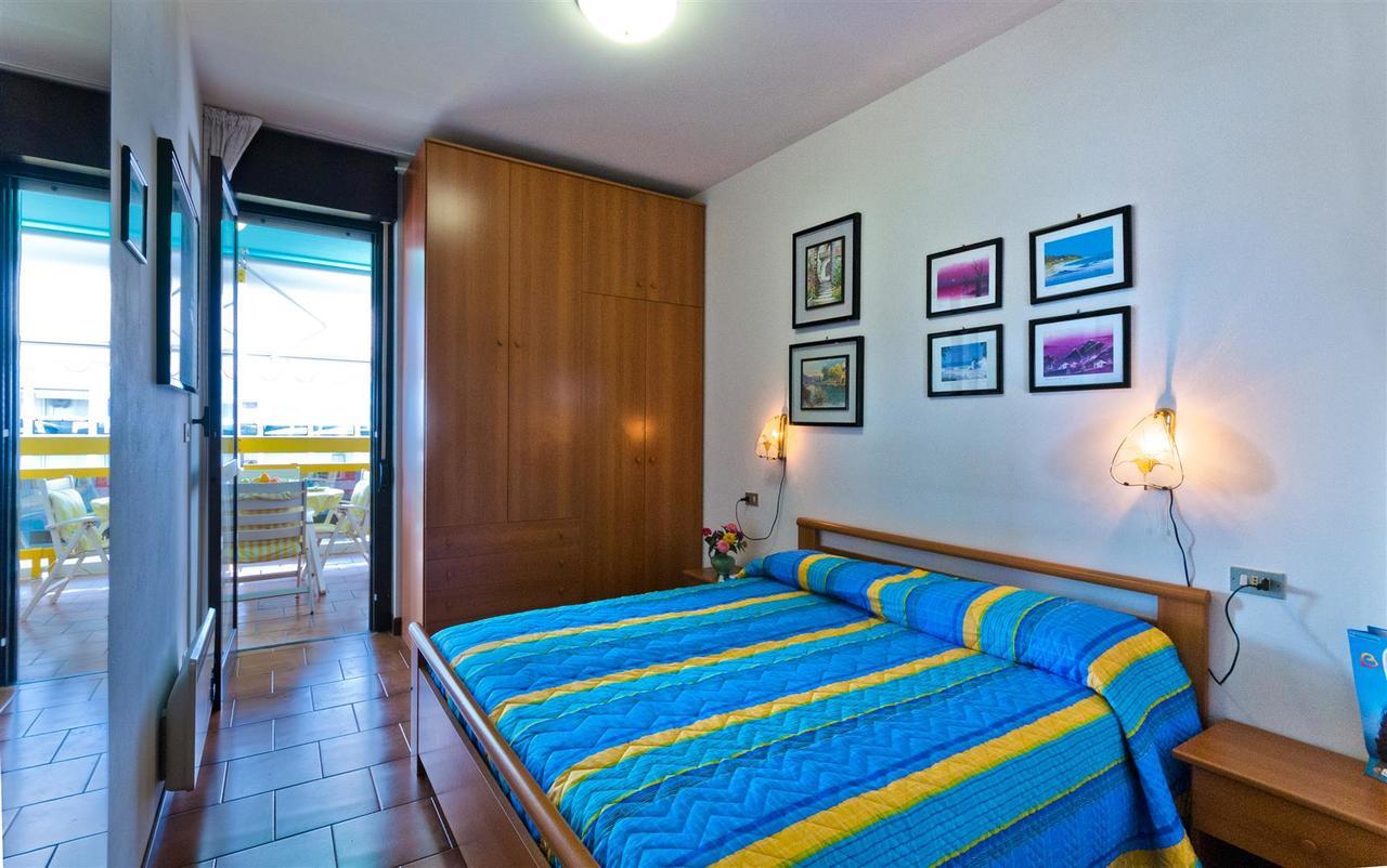 Solarium Apartment Bibione Exterior photo