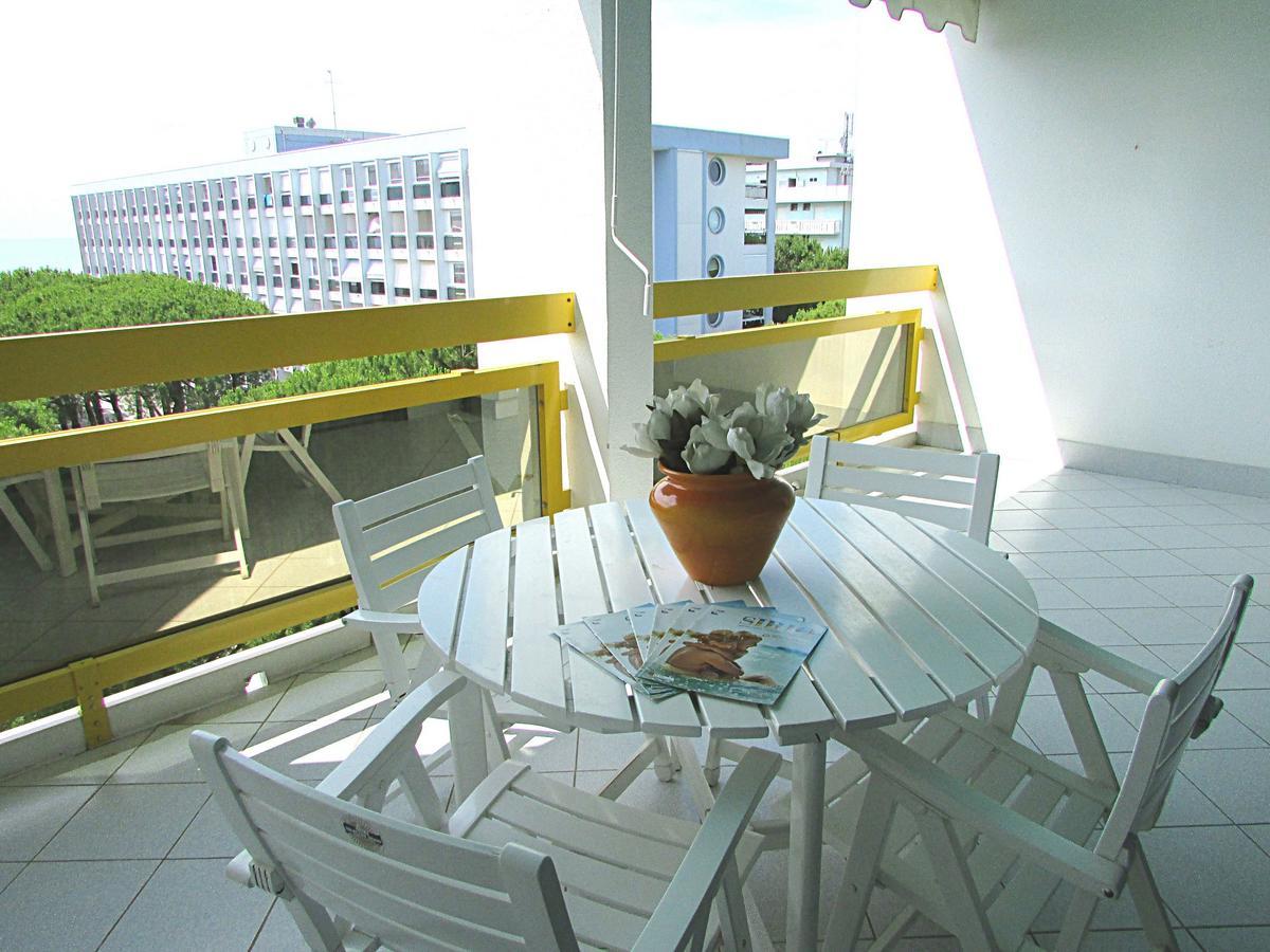 Solarium Apartment Bibione Exterior photo
