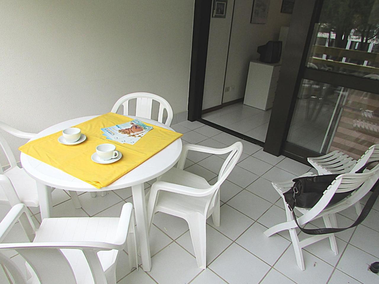 Solarium Apartment Bibione Exterior photo